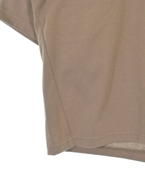 Columbia เสื้อยืด/เสื้อท็อปส์