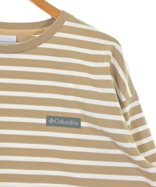 Columbia เสื้อยืด/เสื้อท็อปส์
