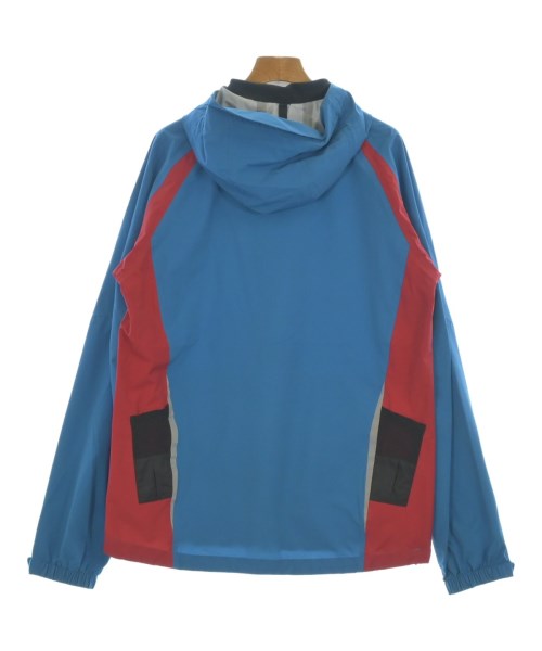 MOUNTAIN HARD WEAR เสื้อพาร์กาภูเขา