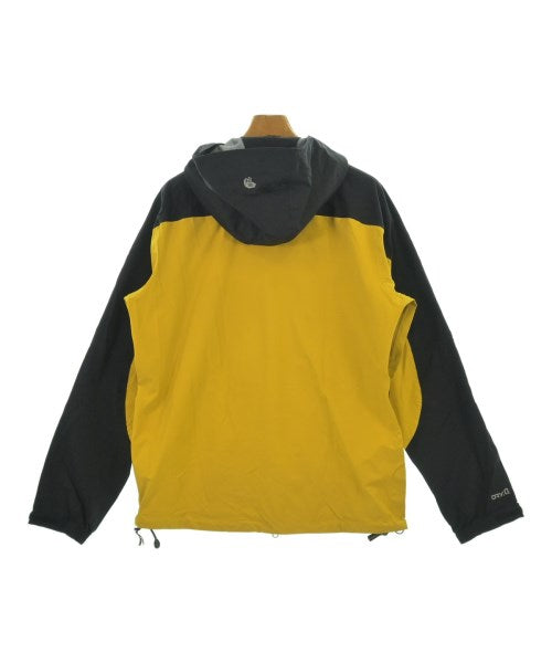MOUNTAIN HARD WEAR เสื้อพาร์กาภูเขา