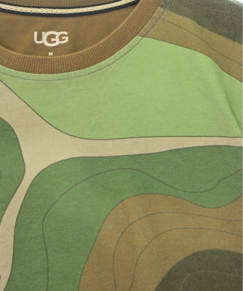 UGG เสื้อยืด/เสื้อท็อปส์