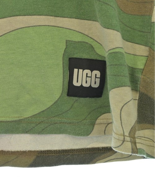 UGG เสื้อยืด/เสื้อท็อปส์