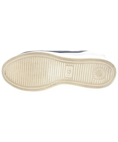 UGG australia รองเท้าผ้าใบ