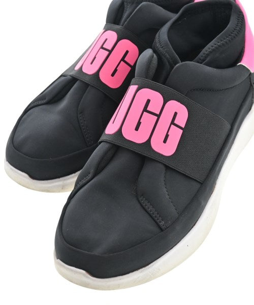 UGG australia รองเท้าผ้าใบ