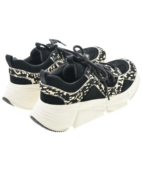 UGG australia รองเท้าผ้าใบ