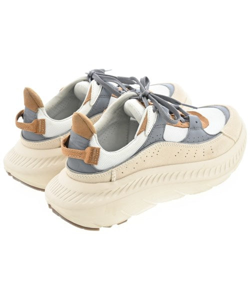 UGG australia รองเท้าผ้าใบ