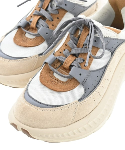 UGG australia รองเท้าผ้าใบ