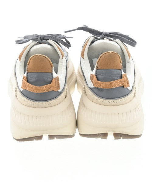 UGG australia รองเท้าผ้าใบ