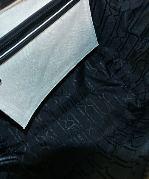 HUNTER กระเป๋าถือขนาดใหญ่