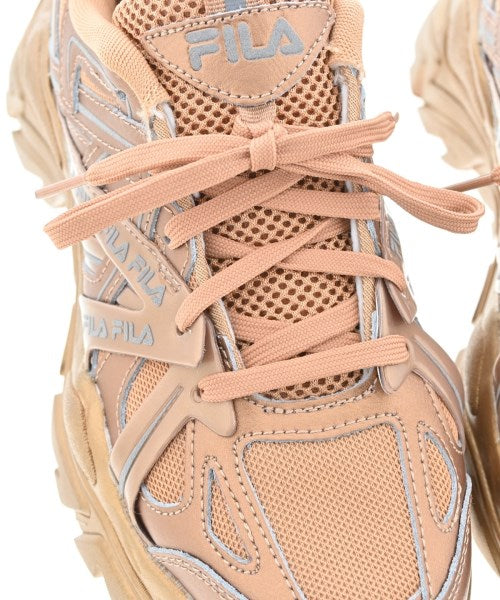 FILA รองเท้าผ้าใบ