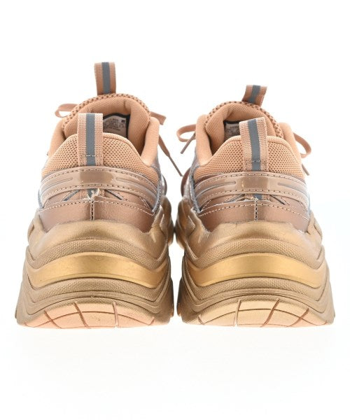 FILA รองเท้าผ้าใบ