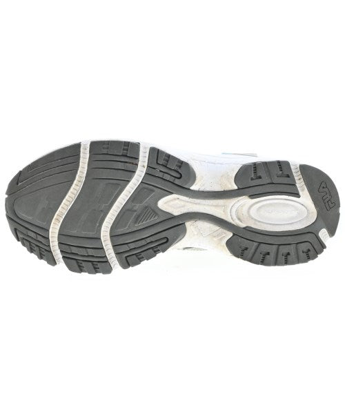 FILA รองเท้าผ้าใบ