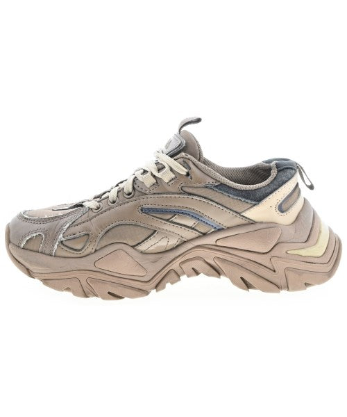 FILA รองเท้าผ้าใบ