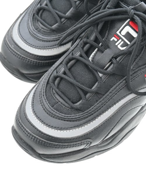 FILA รองเท้าผ้าใบ