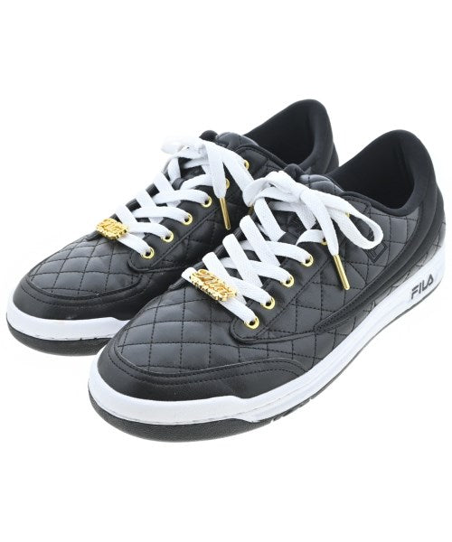 FILA รองเท้าผ้าใบ