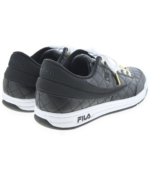 FILA รองเท้าผ้าใบ