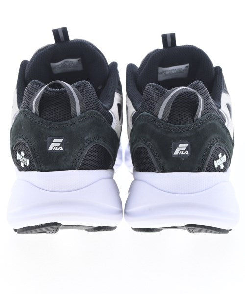 FILA รองเท้าผ้าใบ