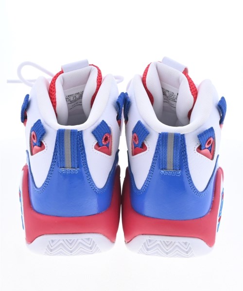 FILA รองเท้าผ้าใบ