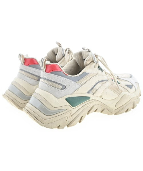FILA รองเท้าผ้าใบ
