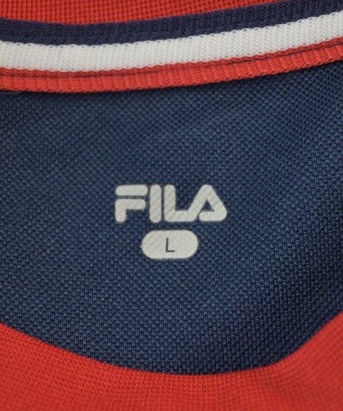 FILA เสื้อยืด/เสื้อท็อปส์