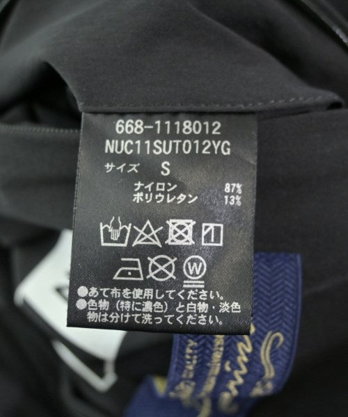 NEW ERA แจ็คเก็ตลำลอง