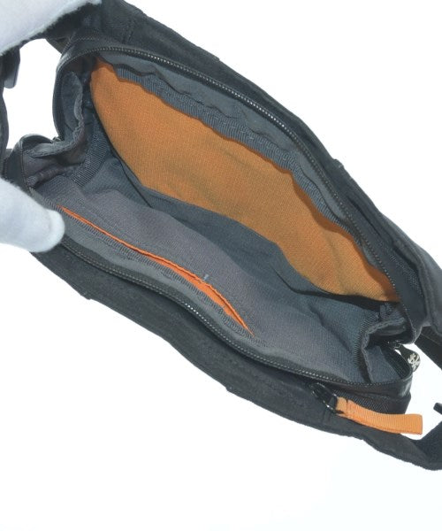 CRUMPLER กระเป๋าสะพาย