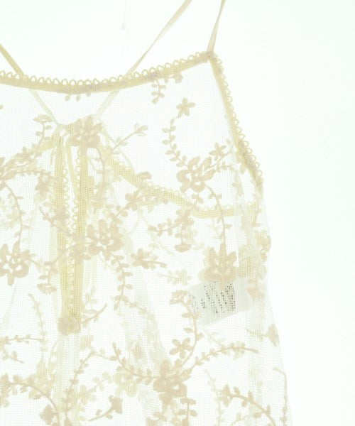 OUTDOOR products ชุดเดรส