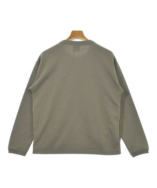 OUTDOOR products เสื้อยืด/เสื้อท็อปส์