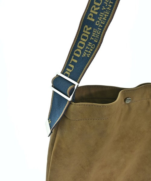 OUTDOOR products กระเป๋าสะพาย
