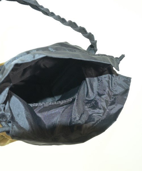 OUTDOOR products กระเป๋าถือ