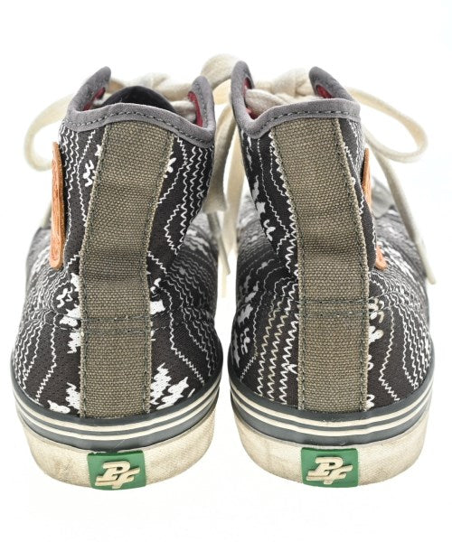 PF-FLYERS รองเท้าผ้าใบ