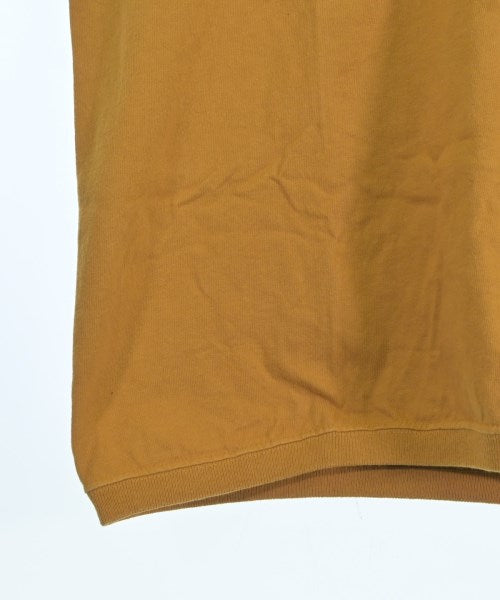 Good Wear เสื้อยืด/เสื้อท็อปส์