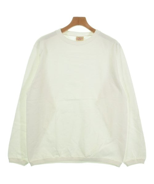 Good Wear เสื้อยืด/เสื้อท็อปส์