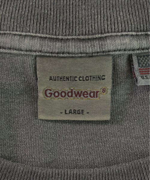 Good Wear เสื้อยืด/เสื้อท็อปส์