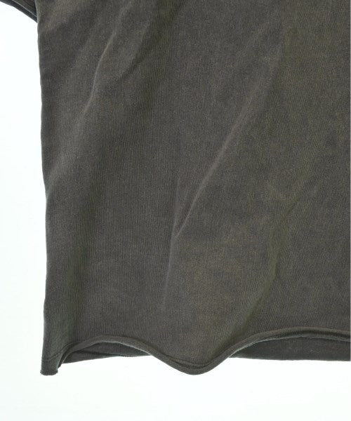 Good Wear เสื้อยืด/เสื้อท็อปส์