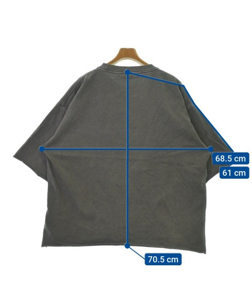 Good Wear เสื้อยืด/เสื้อท็อปส์