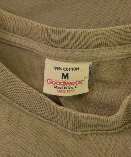 Good Wear เสื้อยืด/เสื้อท็อปส์