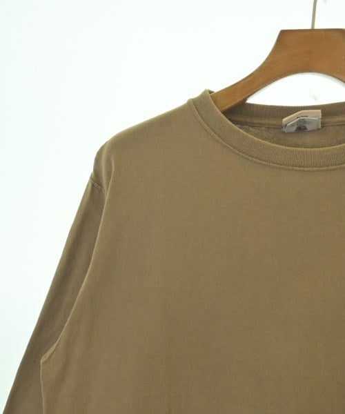 Good Wear เสื้อยืด/เสื้อท็อปส์