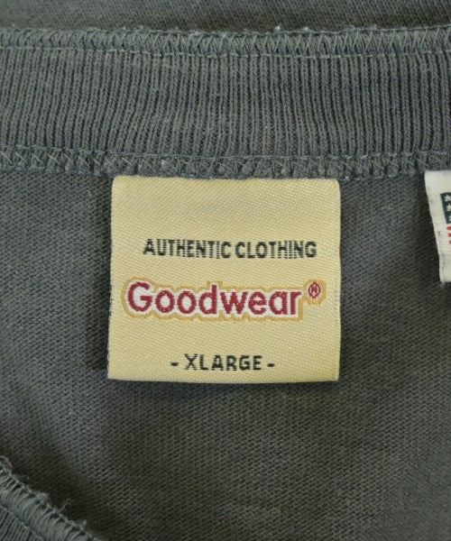 Good Wear เสื้อยืด/เสื้อท็อปส์