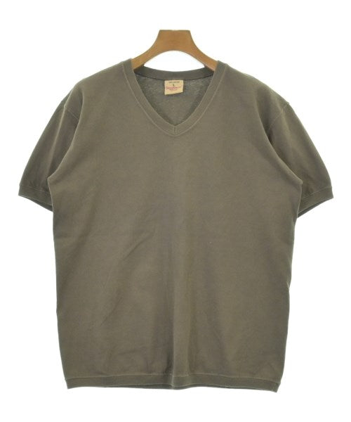 Good Wear เสื้อยืด/เสื้อท็อปส์