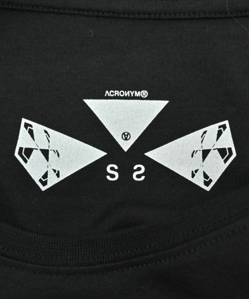 ACRONYM เสื้อยืด/เสื้อท็อปส์