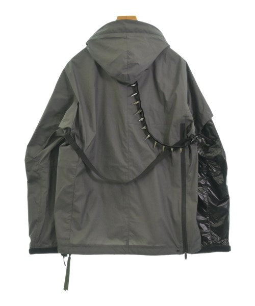 ACRONYM เสื้อพาร์กาภูเขา