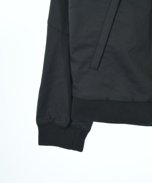 ACRONYM แจ็คเก็ตเบลาส์ อื่น