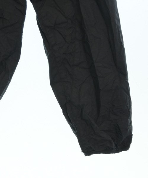 ACRONYM เสื้อพาร์กาภูเขา