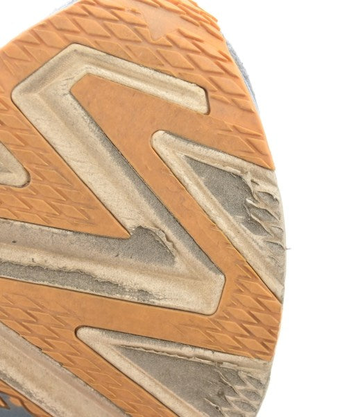 diadora รองเท้าผ้าใบ