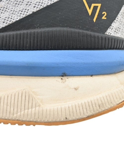 diadora รองเท้าผ้าใบ