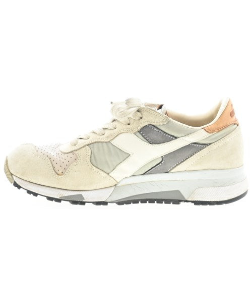 diadora รองเท้าผ้าใบ