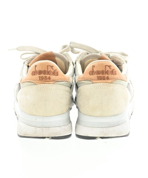 diadora รองเท้าผ้าใบ