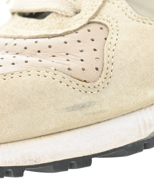 diadora รองเท้าผ้าใบ