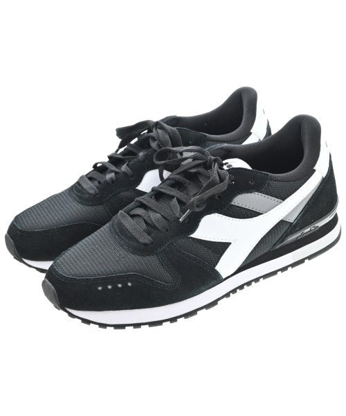 diadora รองเท้าผ้าใบ
